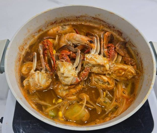 연평도 꽃게탕 밀키트 (꽉찬 · 산더미) 사진 2